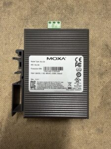 PoE Injektor MOXA INJ-24 | Drago SMD Maschinen GmbH, Ihr Partner für den Ankauf und Verkauf von Maschinen, Zubehör und Ersatzteilen.